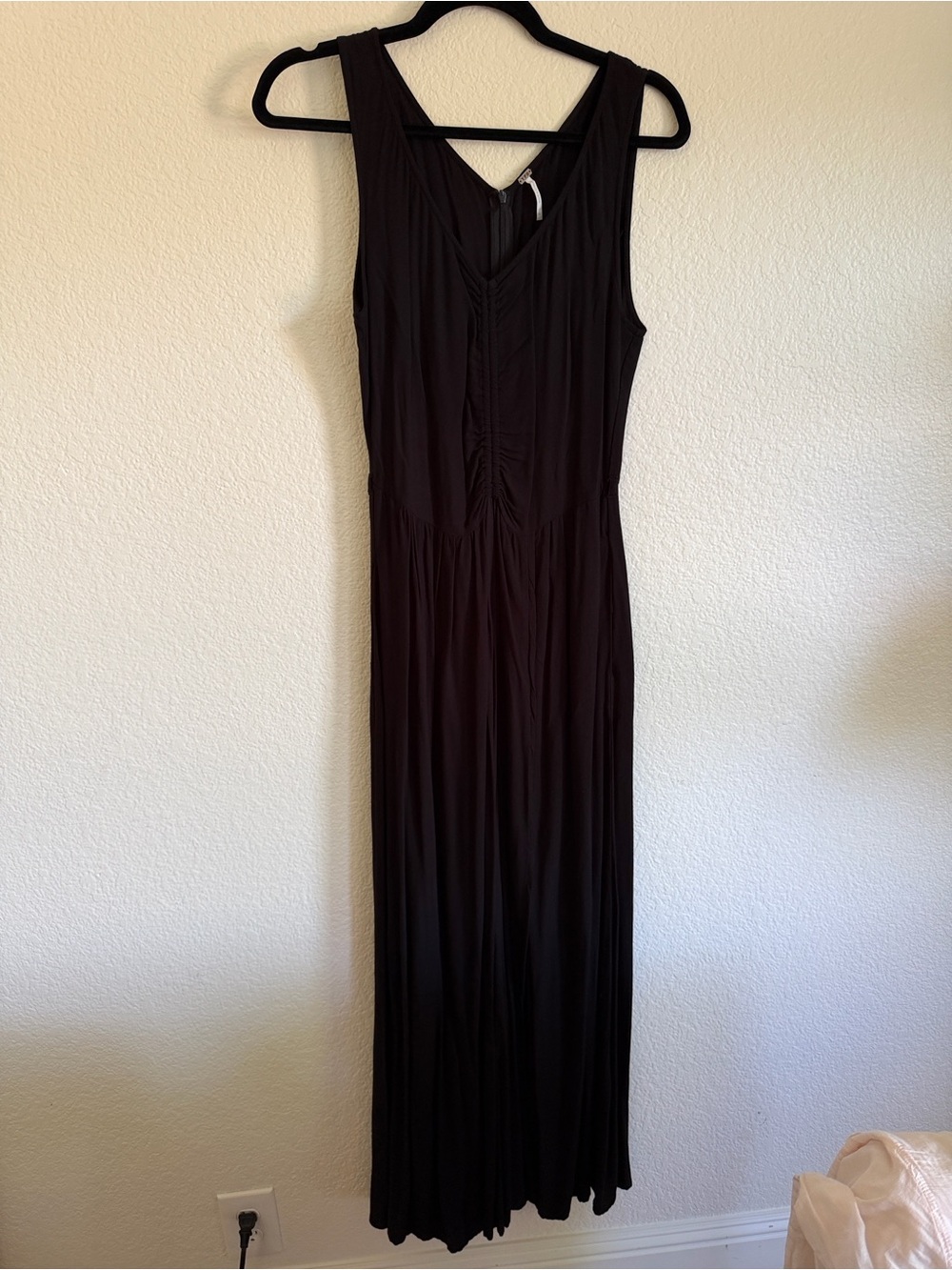 Young fabulous and broke black maxi dress side, slit size medium - Picture 8 of 11